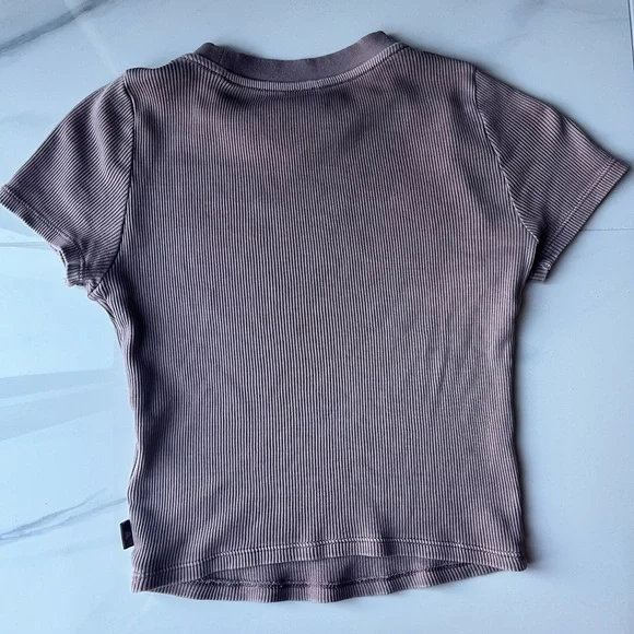 TNA Ribbed Cropped T-Shirt - Picture 2 of 3